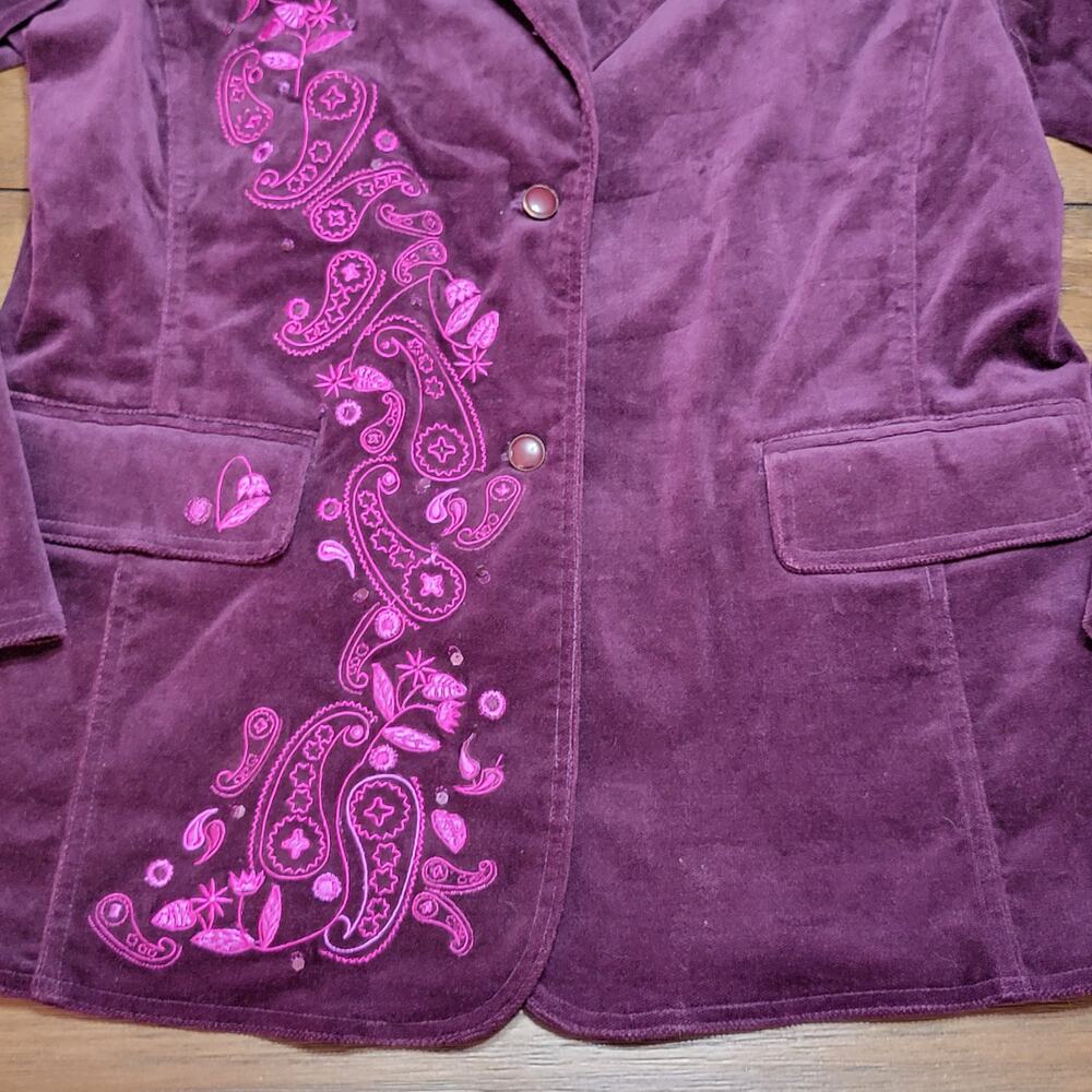 Diane's Essentials Purple 2-Button Velvet Blazer w/ Embroidery - Size Medium - Picture 3 of 5